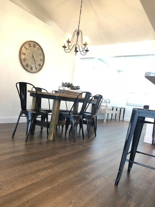 Beautiful Home Across The Street From Lake June! 레이크플래시드 외부 사진